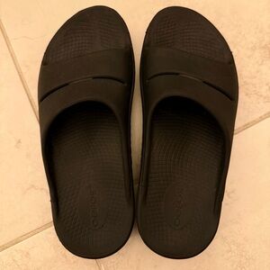 OOFOS Slide recovery Sandals Men 7